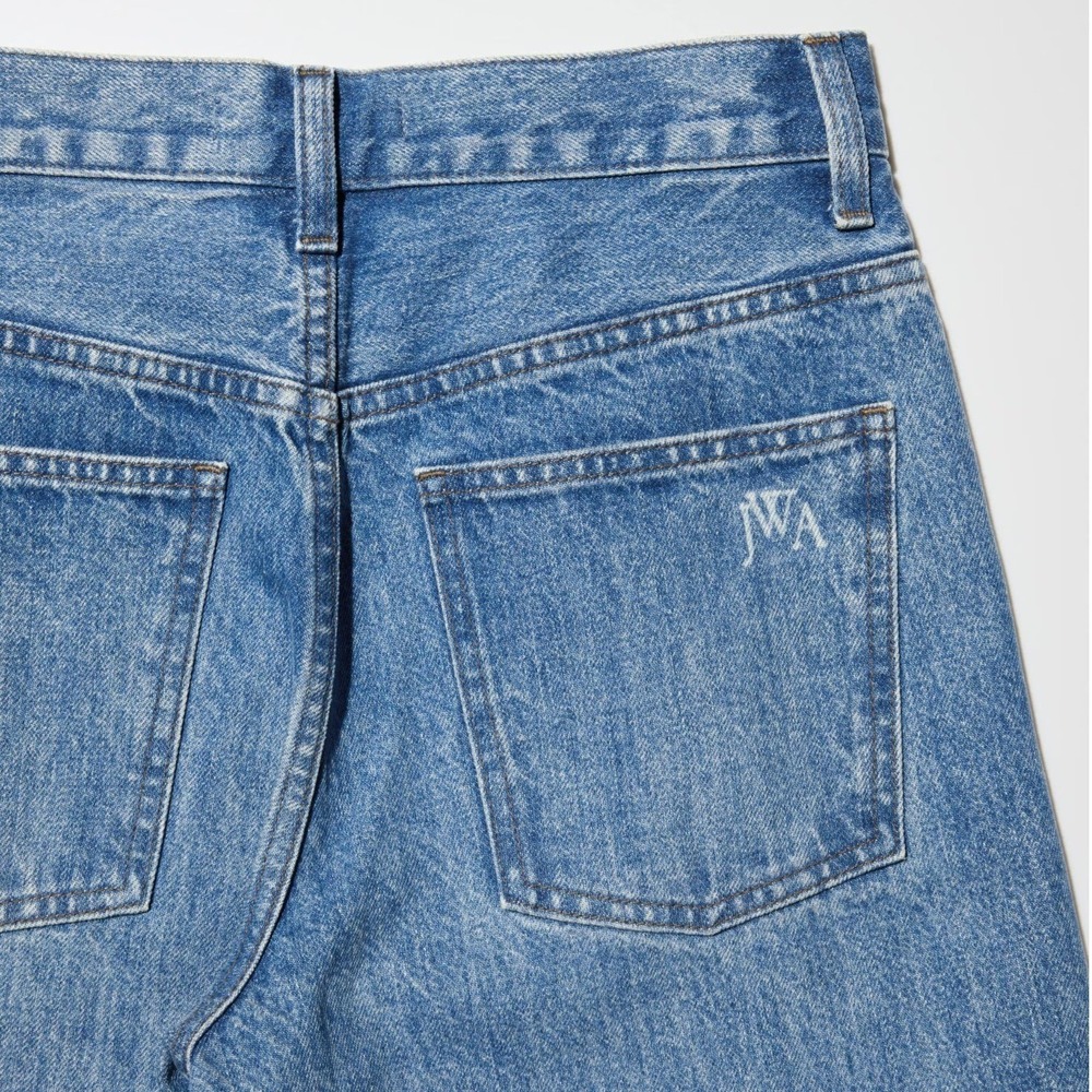 JW Anderson Uniqlo Straight Fit Denim Jeans Women 32x27 Medium Blue 100% Cotton - Picture 4 of 9
